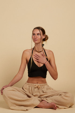 Honey Halter Black